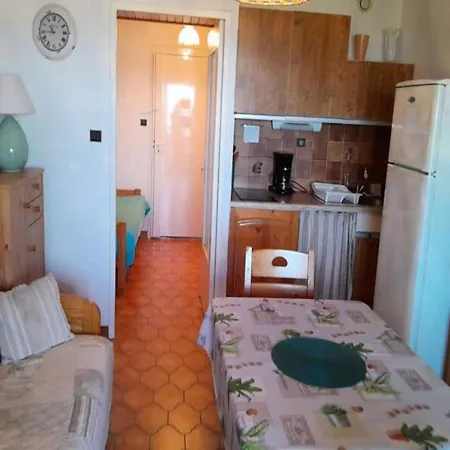 For 5 People * Six-Fours-les-Plages
