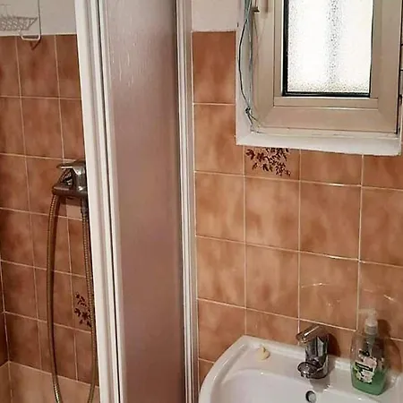 Apartment For 5 People